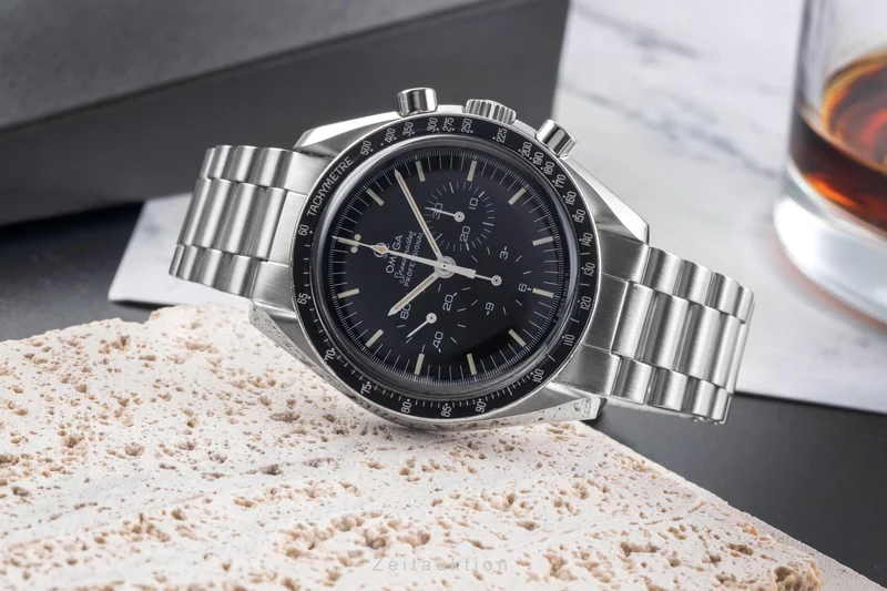 Omega Speedmaster Moonwatch chronograph steel manual winding men's watch 145.022 Vintage [2502811]