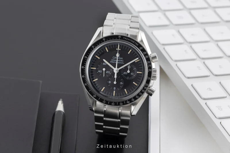 Omega Speedmaster Moonwatch chronograph steel manual winding men's watch 3590.50.00 LP: 7600EUR [2503197]