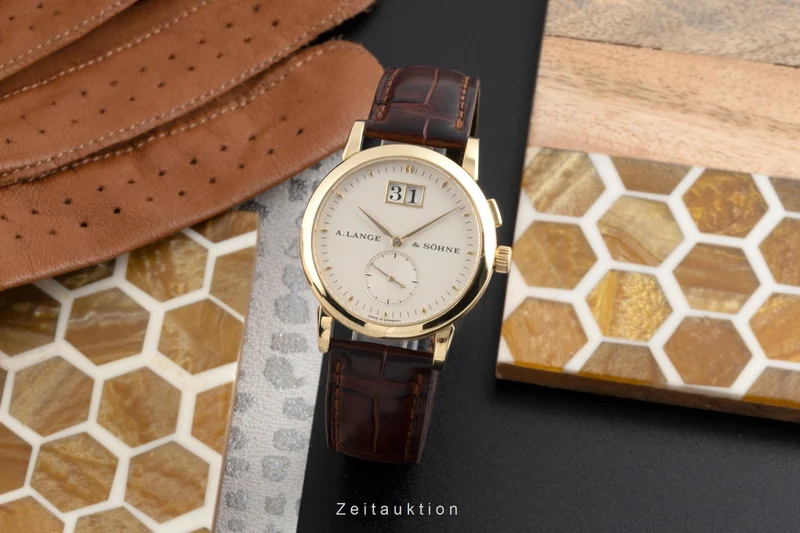 A. Lange & Söhne Saxonia 18 ct gold manual winding men's watch 105.021 [2504542]