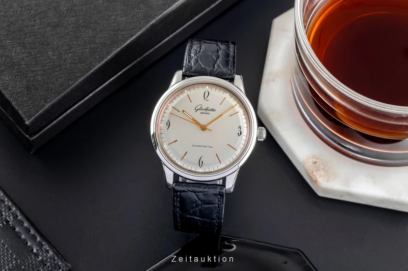 Glashütte Senator Sixties steel automatic men's watch 1-39-52-01-02-04 LP: 7100EUR [2504769]