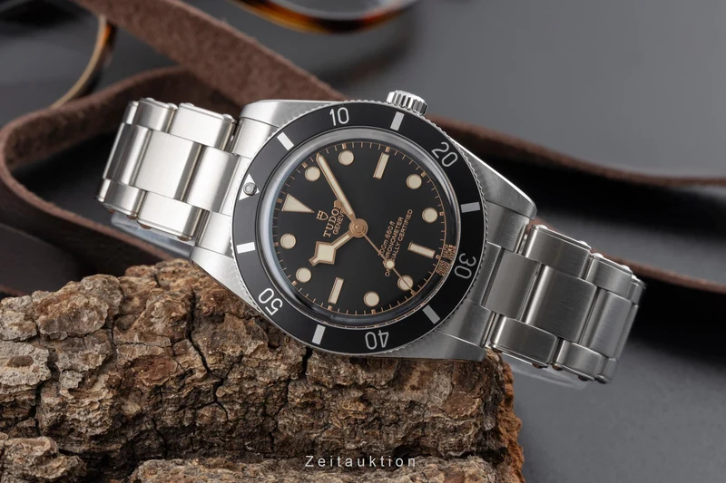 Tudor Black Bay steel automatic men's watch 79000N LP: 4040EUR [2505026]