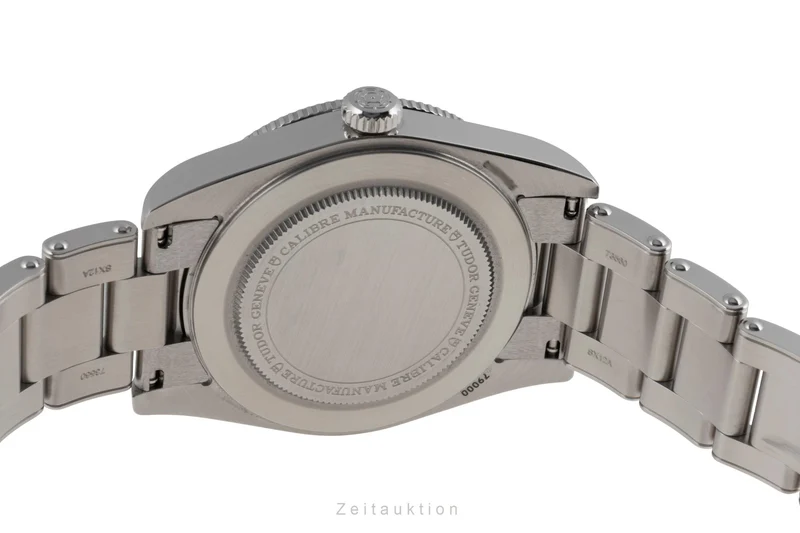 Tudor Black Bay steel automatic men's watch 79000N LP: 4040EUR [2505026]