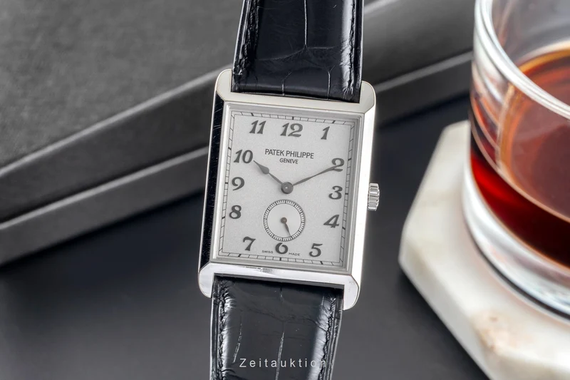 Patek Philippe Gondolo 18 ct white gold manual winding men's watch 5109G-001 [2504611]