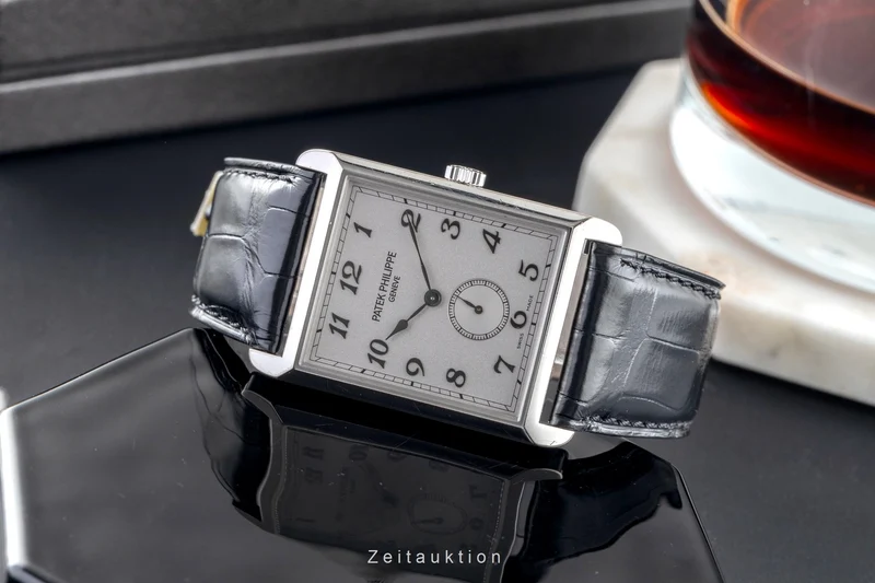 Patek Philippe Gondolo 18 ct white gold manual winding men's watch 5109G-001 [2504611]