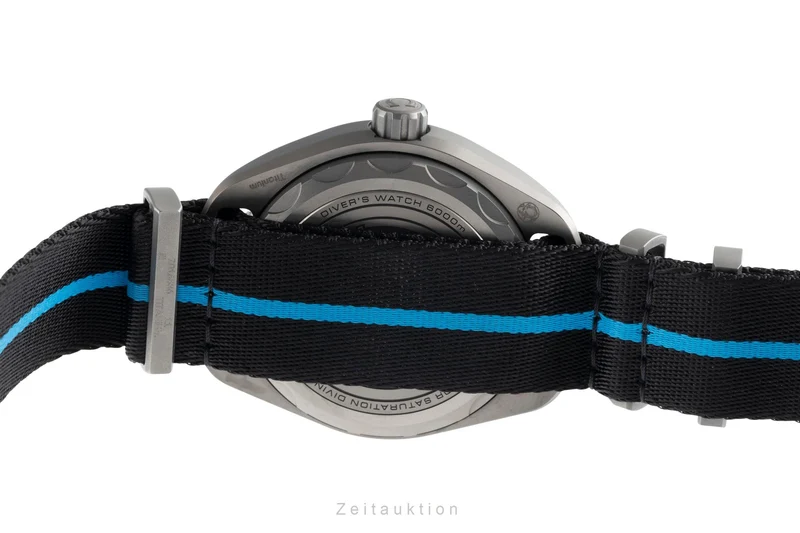 Omega Seamaster titanium automatic men's watch 215.92.46.21.01.001 [2504995]