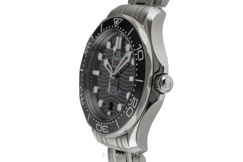 Omega Seamaster steel automatic men's watch 210.30.42.20.01.001 LP: 6500EUR [2504888]