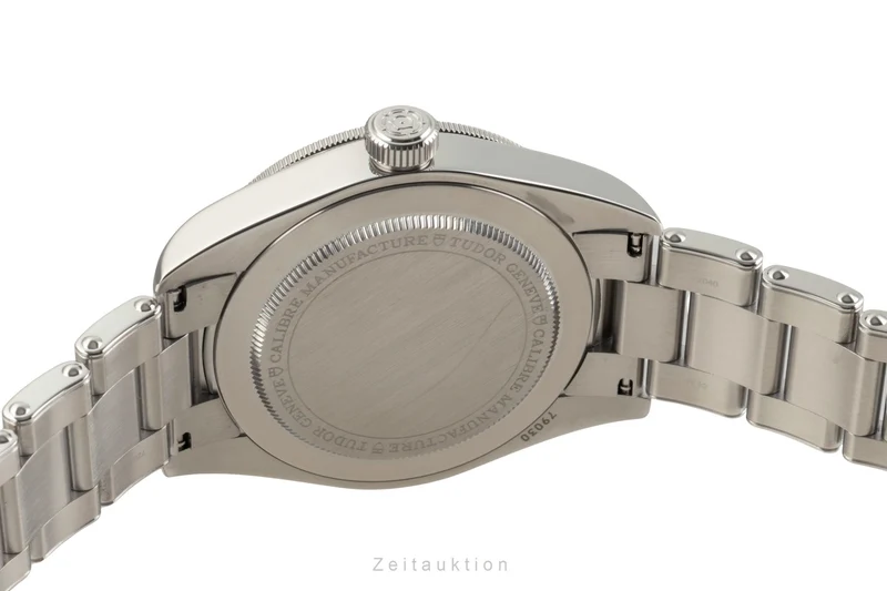 Tudor Heritage Black Bay steel automatic men's watch 79030B-0001 LP: 4150EUR [2504571]