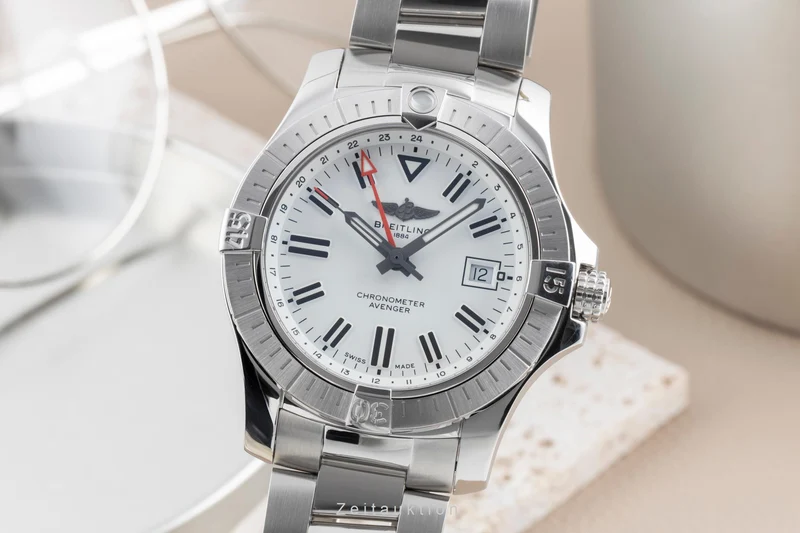 Breitling Avenger steel automatic men's watch A32397101A1A1 LP: 5750EUR [2504792]