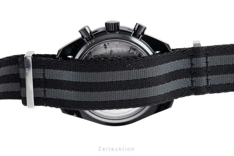 Omega Speedmaster Moonwatch chronograph ceramic automatic men's watch 311.92.44.51.01.007 LP: 13900EUR [2504139]