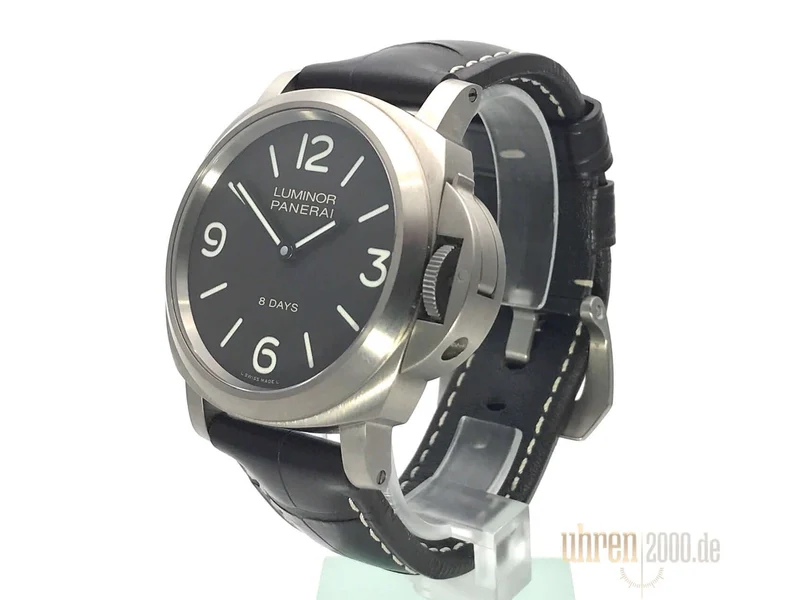 Panerai Luminor 8 Days Titanium PAM00562 aus 2018