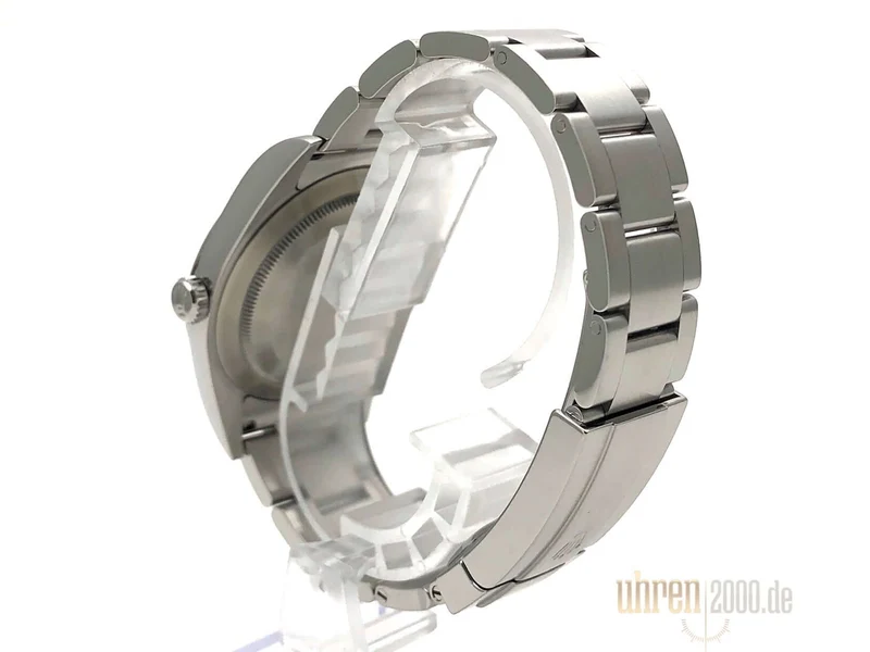 Rolex Oyster Perpetual 39 114300 Schwarz