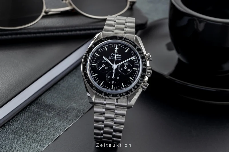 Omega Speedmaster chronograph steel manual winding men's watch 310.30.42.50.01.002 LP: 8700EUR [2504801]