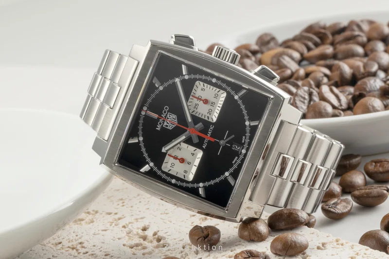 Tag Heuer Monaco chronograph steel automatic men's watch CBL2113.BA0644 LP: 7800EUR [2504744]