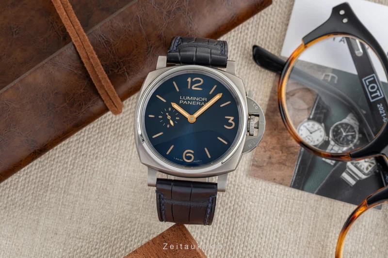 Panerai Luminor titanium manual winding men's watch PAM00728 [2504729]