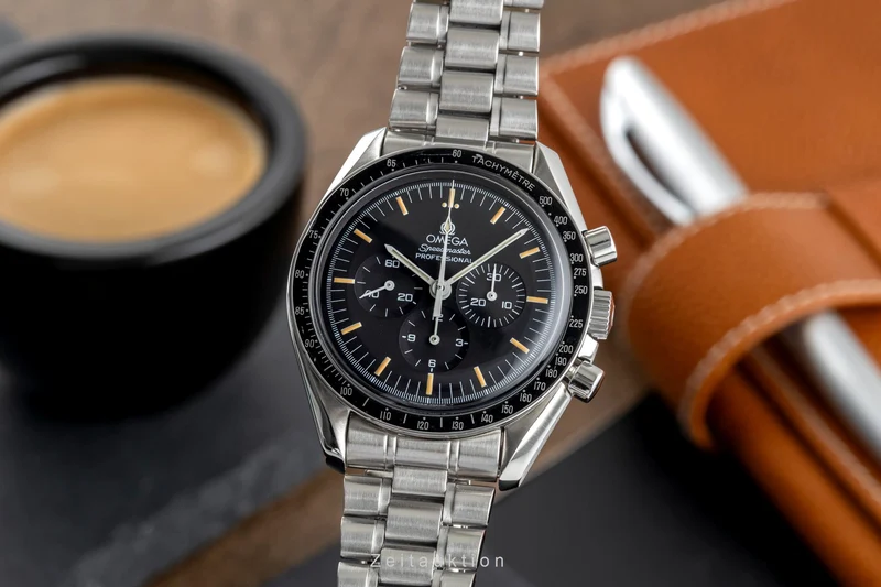Omega Speedmaster Moonwatch chronograph steel manual winding men's watch 3590.50.00 LP: 7600EUR [2503625]