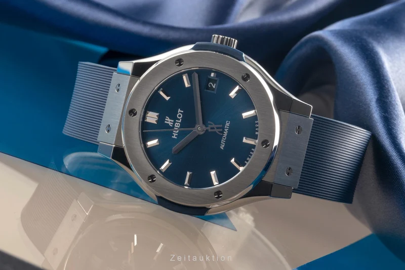 Hublot Classic Fusion titanium automatic men's watch 565.NX.7170.LR [2504845]