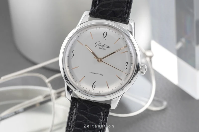 Glashütte Sixties steel automatic men's watch 1-39-52-01-02-04 LP: 7100EUR [2504746]