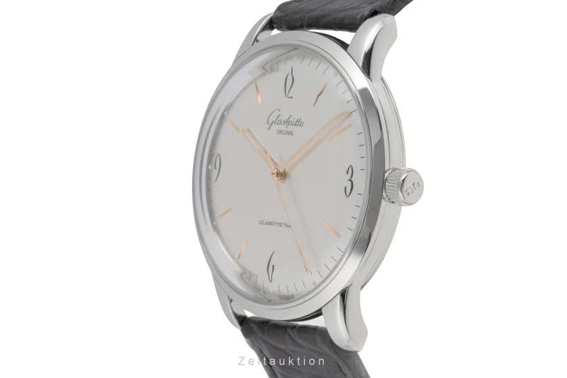 Glashütte Sixties steel automatic men's watch 1-39-52-01-02-04 LP: 7100EUR [2504746]