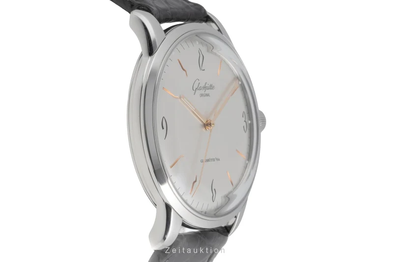 Glashütte Sixties steel automatic men's watch 1-39-52-01-02-04 LP: 7100EUR [2504746]