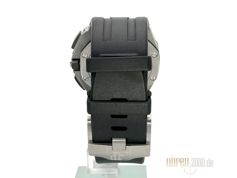Audemars Piguet Royal Oak Offshore Chronograph 26400SO.OO.A002CA.01 aus 2013 D-Papiere