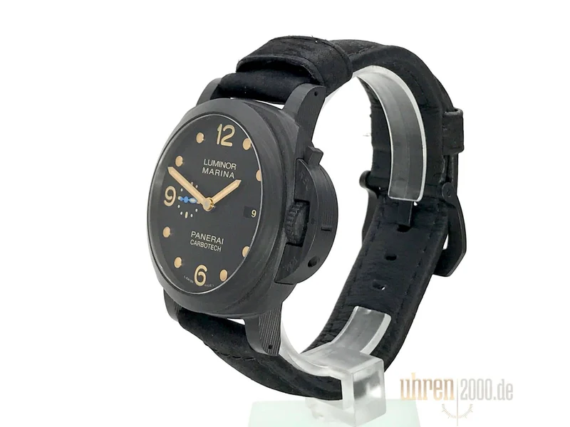 Panerai Luminor Marina 1950 Carbotech 3 Days Automatic PAM00661 aus 2017 D-Papiere