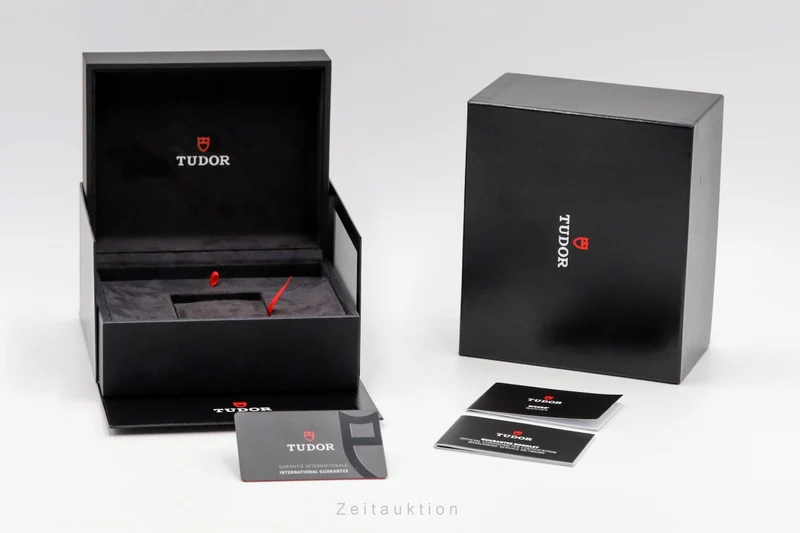 Tudor Heritage Black Bay steel automatic men's watch 79730 LP: 4580EUR [2504734]
