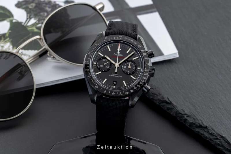 Omega Speedmaster Moonwatch chronograph ceramic automatic men's watch 311.92.44.51.01.003 LP: 13900EUR [2504668]