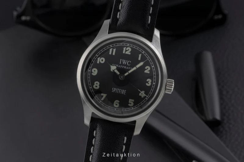 IWC Spitfire steel automatic men's watch IW325305 LP: 5700EUR Limited [2503970]