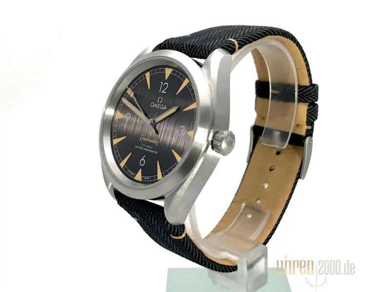 OMEGA Seamaster Railmaster Co-Axial Master Chronometer 220.12.40.20.01.001