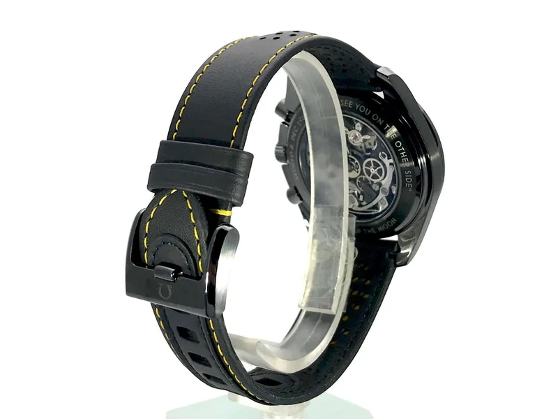 Omega Speedmaster Moonwatch Dark Side of the Moon 311.92.44.30.01.001 Apollo 8