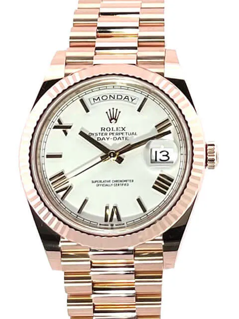 Rolex Day-Date 40 Everose-Gold 228235 Weiß Römisch