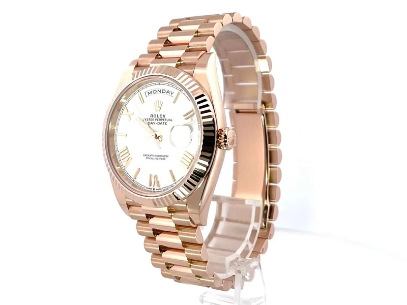 Rolex Day-Date 40 Everose-Gold 228235 Weiß Römisch