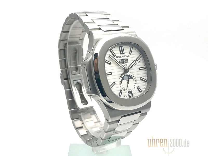 Patek Philippe Nautilus Annual Calendar Mondphase 5726/1A-010 aus 2013