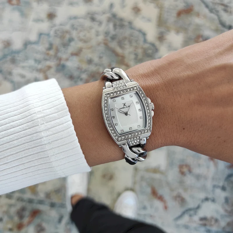 Daniel Klein DK113717-1