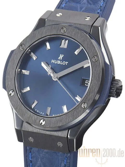 Hublot Classic Fusion Ceramic Quarz 33 Blue 581.CM.7170.LR