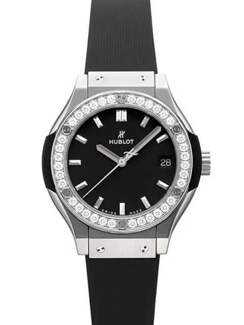 Hublot Classic Fusion Quarz 33 Titanium Diamonds 581.NX.1171.RX.1104