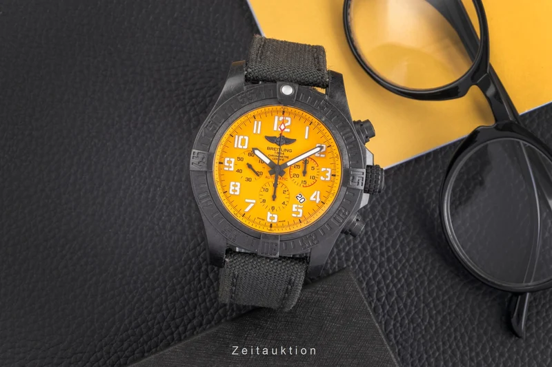 Breitling Avenger chronograph breitlight automatic men's watch XB0170 [2504654]
