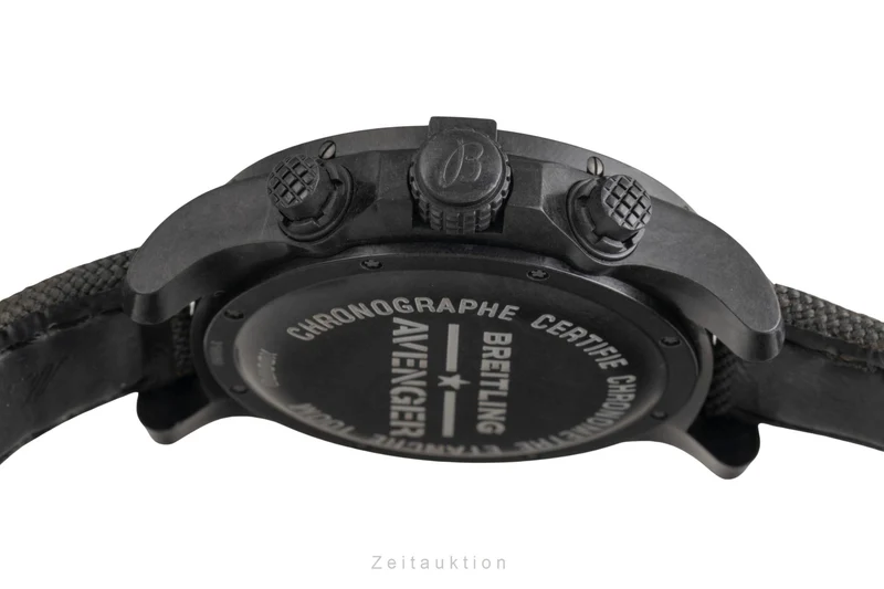 Breitling Avenger chronograph breitlight automatic men's watch XB0170 [2504654]