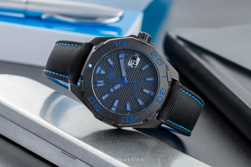 Tag Heuer Aquaracer titanium automatic men's watch WAY208B.FC6382 LP: 3150EUR [2504637]