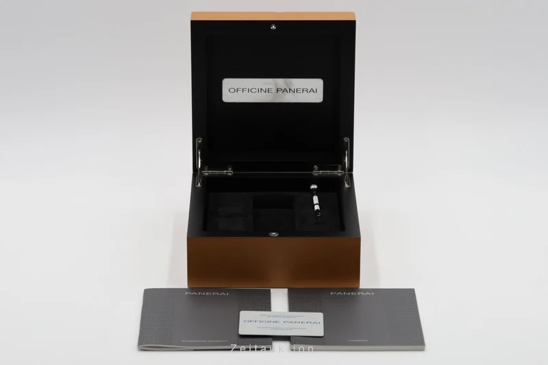 Panerai Luminor steel manual winding men's watch PAM00112 LP: 5700EUR [2504620]
