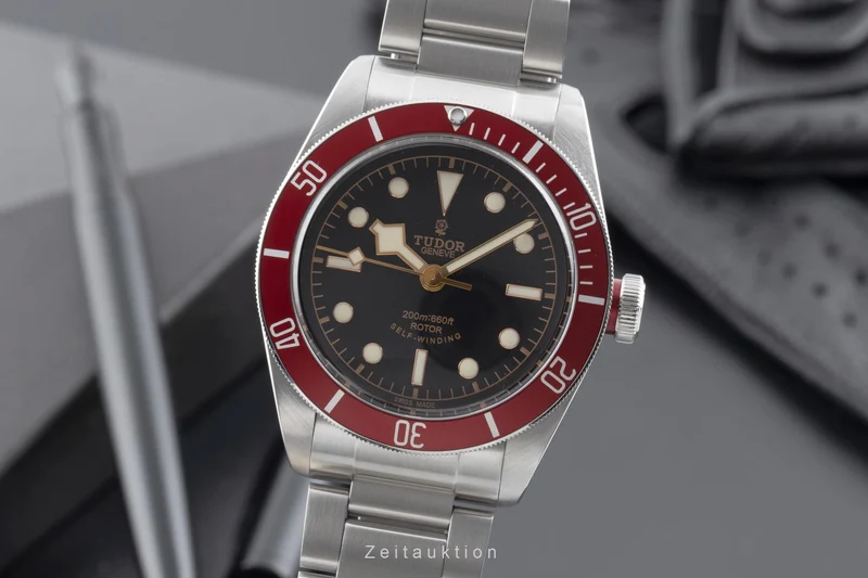 Tudor Black Bay steel automatic men's watch 79220R LP: 4580EUR [2504658]