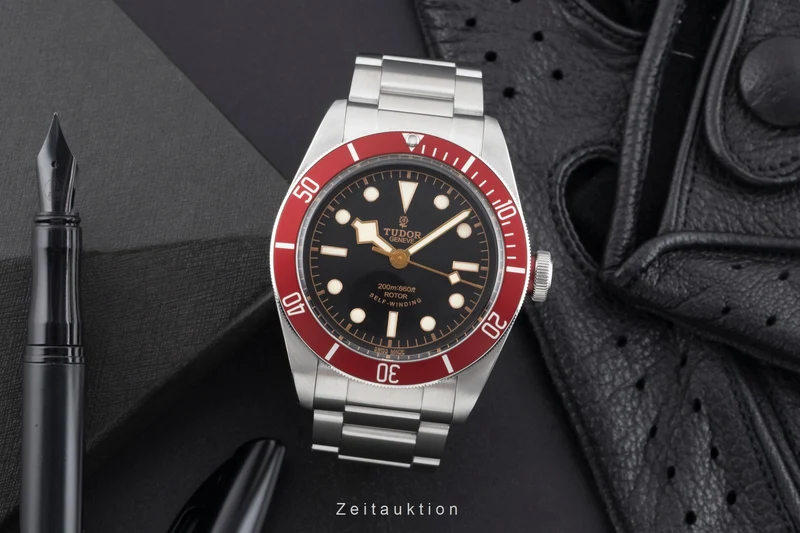 Tudor Black Bay steel automatic men's watch 79220R LP: 4580EUR [2504658]