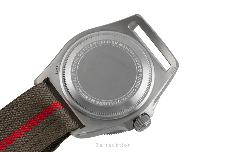 Tudor Pelagos steel / titanium automatic men's watch 25717N LP: 4310EUR [2504516]