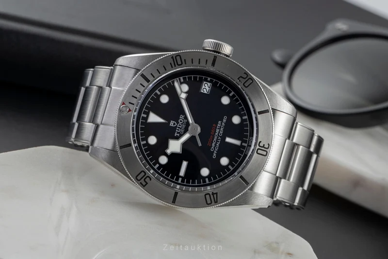Tudor Black Bay steel automatic men's watch 79730 LP: 4580EUR [2503723]