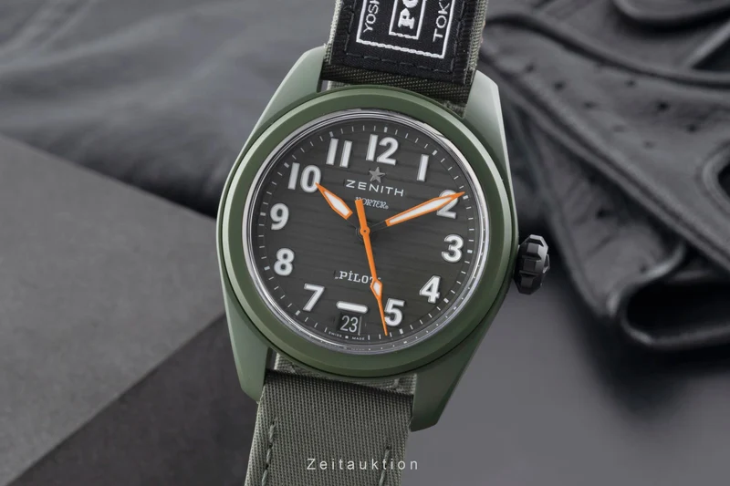 Zenith Pilot ceramic automatic men's watch 49.4001.3620/63.I001 LP: 12000EUR Limited [2504677]