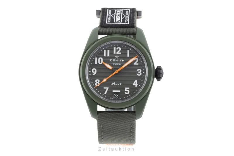 Zenith Pilot ceramic automatic men's watch 49.4001.3620/63.I001 LP: 12000EUR Limited [2504677]