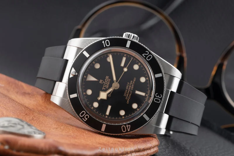 Tudor Black Bay steel automatic men's watch 79000N LP: 3830EUR [2504704]