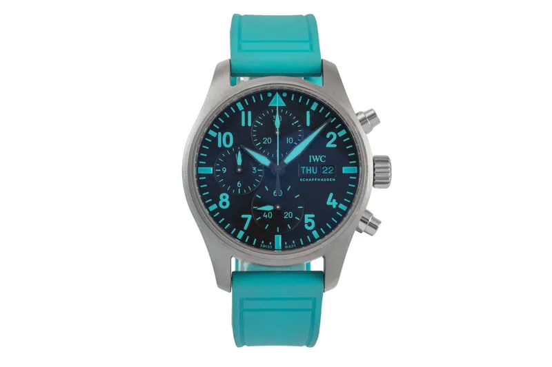 IWC Pilot chronograph titanium automatic men's watch IW388108 LP: 9000EUR [2504661]
