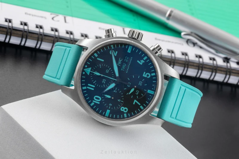 IWC Pilot chronograph titanium automatic men's watch IW388108 LP: 9000EUR [2504661]