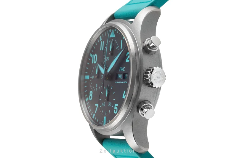 IWC Pilot chronograph titanium automatic men's watch IW388108 LP: 9000EUR [2504661]